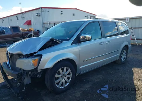 2011 Chrysler Town & Country Touring-L z USA, uszkodzony, nr VIN 2A4RR8DG4BR747543